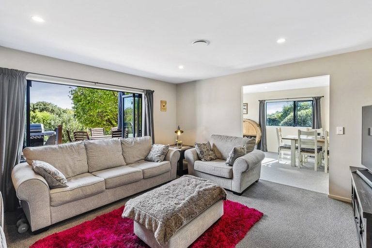Photo of property in 46 Huia Street, Waikanae, 5036