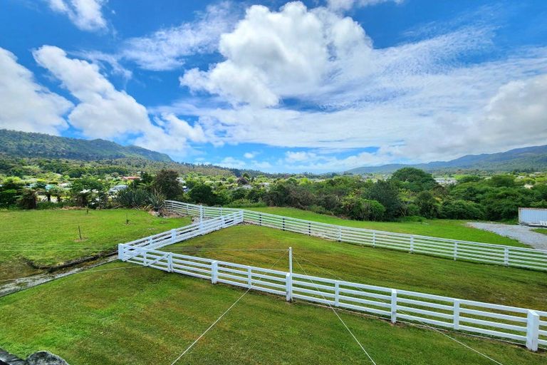 Photo of property in 1 Cadman Street, Runanga, 7803