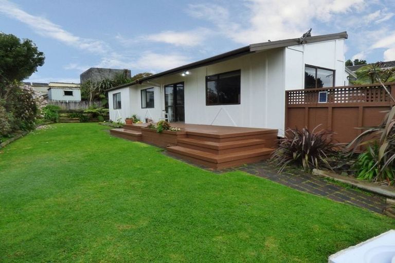 Photo of property in 9 Hobart Drive, Spotswood, New Plymouth, 4310