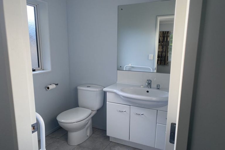 Photo of property in 32a Whitemans Road, Silverstream, Upper Hutt, 5019