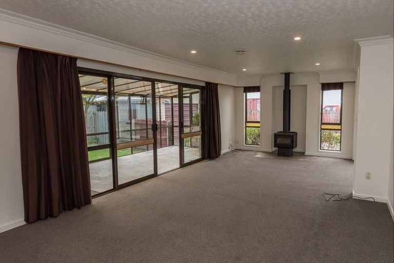 Photo of property in 8 Thomson Street, Tinwald, Ashburton, 7700
