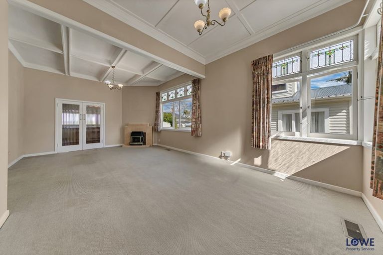 Photo of property in 4 Rattray Street, Devonport, Auckland, 0624