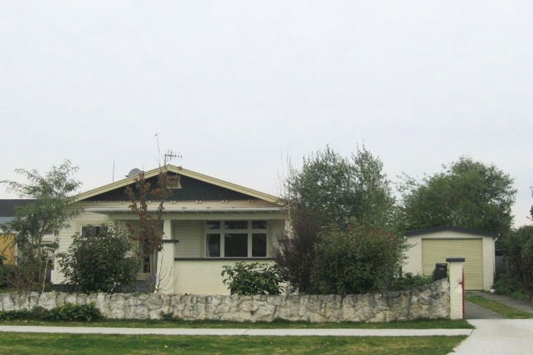 Photo of property in 33 Bowling Road, Greenmeadows, Napier, 4112