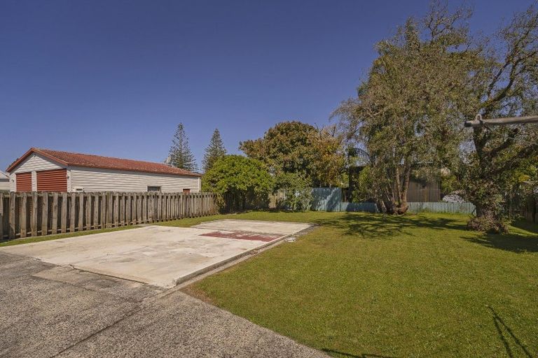 Photo of property in 92 Catherine Crescent, Whitianga, 3510