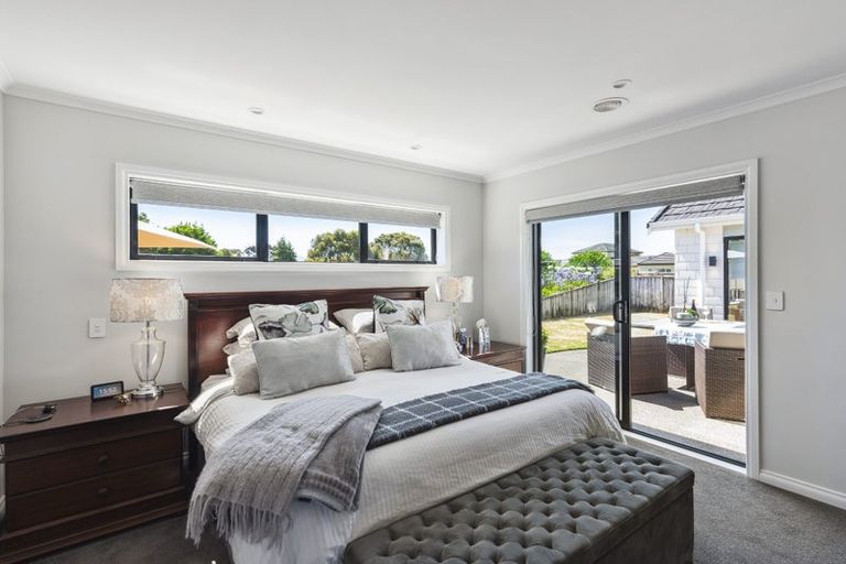 Photo of property in 176 Milne Drive, Paraparaumu, 5032