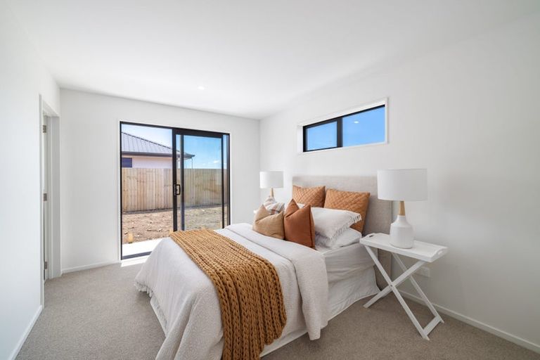 Photo of property in 10 Harlequin Drive, Rolleston, 7614