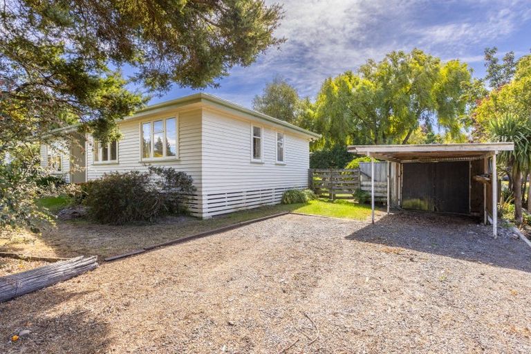 Photo of property in 26 Church Street, Waipawa, 4210