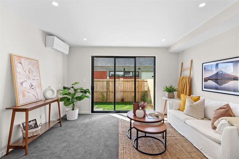 Photo of property in 4/112 Barbour Street, Waltham, Christchurch, 8011