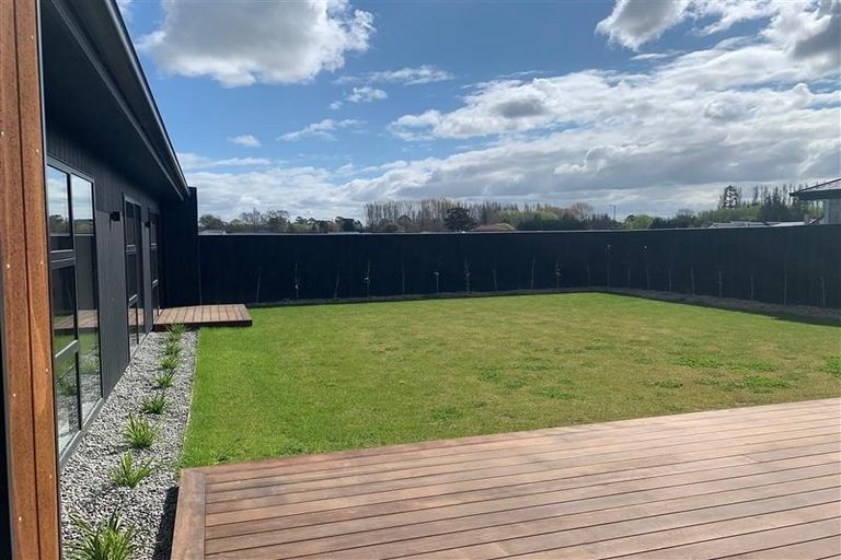 Photo of property in 41 Grayshott Avenue, Casebrook, Christchurch, 8051