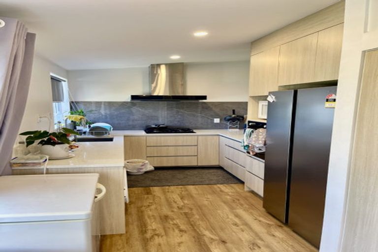 Photo of property in 11 Baldwin Street, Moera, Lower Hutt, 5010