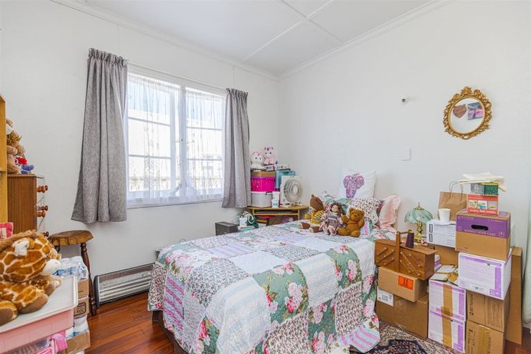Photo of property in 97 Niblett Street, Whanganui, 4500