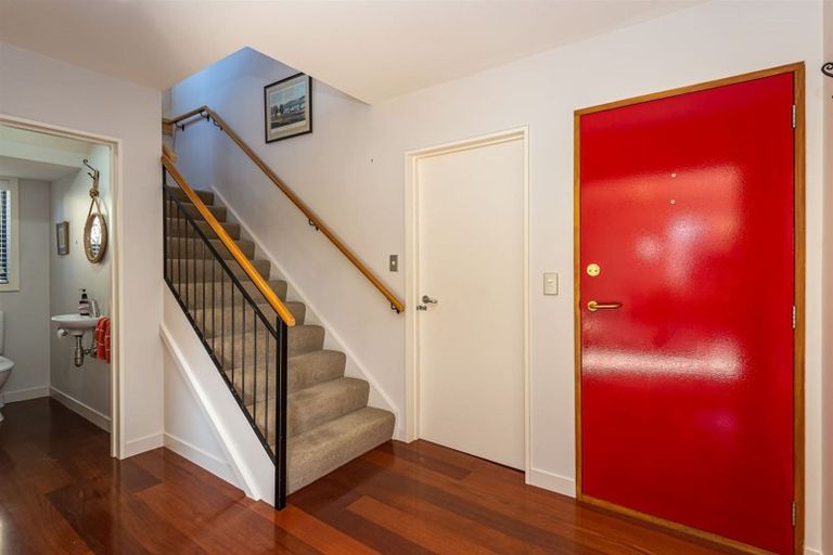 Photo of property in 24 Courtenay Street, St Albans, Christchurch, 8014