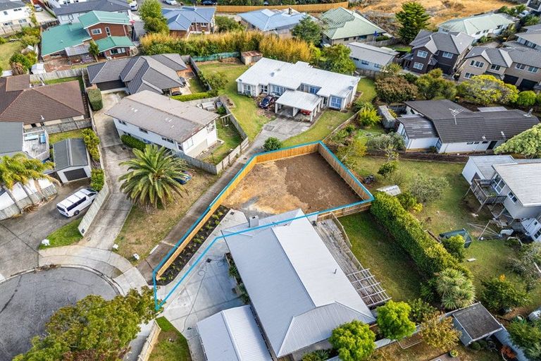 Photo of property in 13a Edgar Pearce Place, Howick, Auckland, 2014