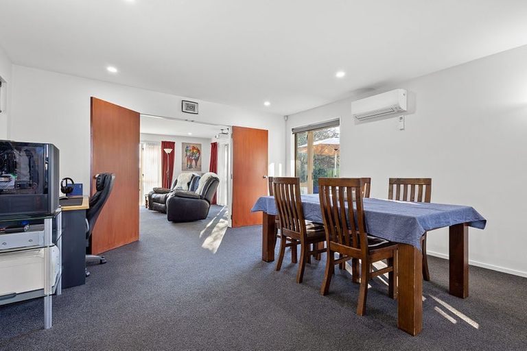 Photo of property in 19 Springs Road, Hornby, Christchurch, 8042