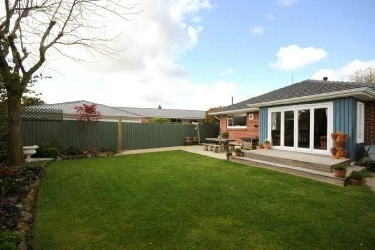Photo of property in 30 Raxworthy Street, Ilam, Christchurch, 8041