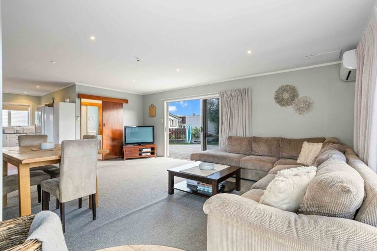 Photo of property in 303b Beach Road, Whangamata, 3620