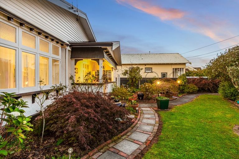 Photo of property in 18 Colin Grove, Hutt Central, Lower Hutt, 5010