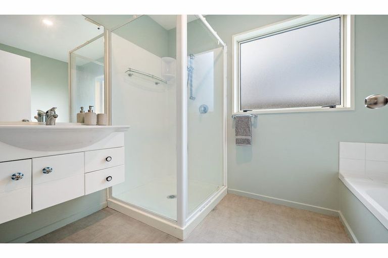 Photo of property in 41 Gladstone Road, Woodend, 7610