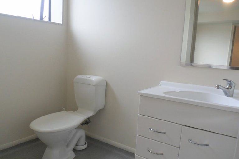 Photo of property in Southern Cross Apartments, 212/35 Abel Smith Street, Te Aro, Wellington, 6011