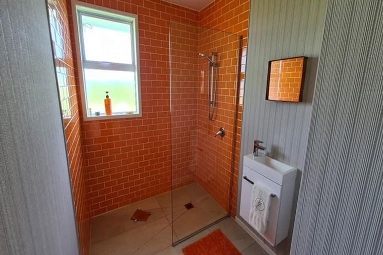 Photo of property in 209 Doctors Hill Road, Maungaturoto, 0588