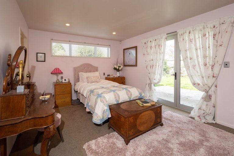 Photo of property in 16 Country Place, Allenton, Ashburton, 7700