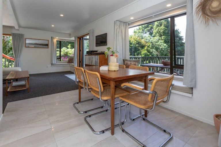 Photo of property in 115 Onemana Drive, Onemana, Whangamata, 3691