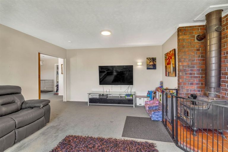 Photo of property in 2159 Old West Coast Road, Kirwee, Christchurch, 7671