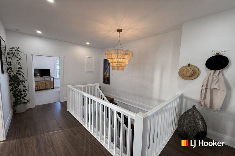 Photo of property in 104 Forbury Road, Saint Clair, Dunedin, 9012