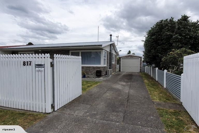 Photo of property in 817 Lawrence Street, Akina, Hastings, 4122