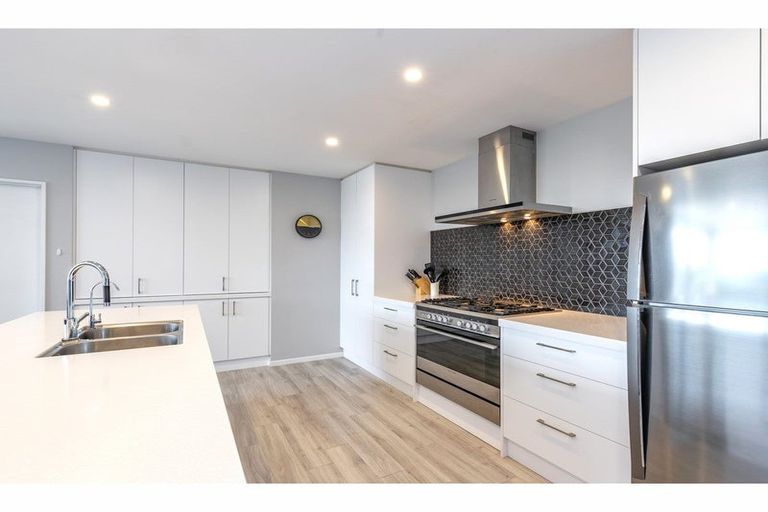 Photo of property in 23 Kawari Drive, Pegasus, 7612