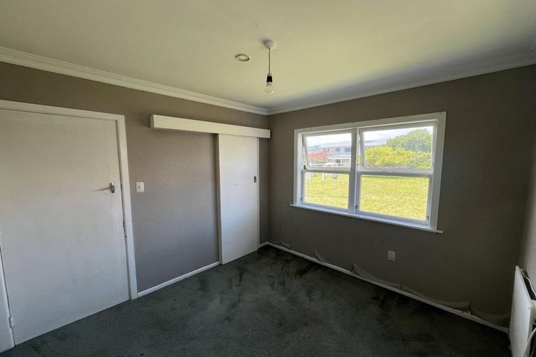 Photo of property in 6 Bartholomew Road, Levin, 5510