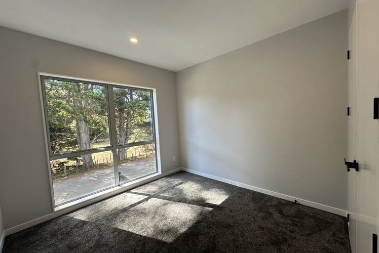 Photo of property in 25 Yellow Pear Lane, Karaka, 2578