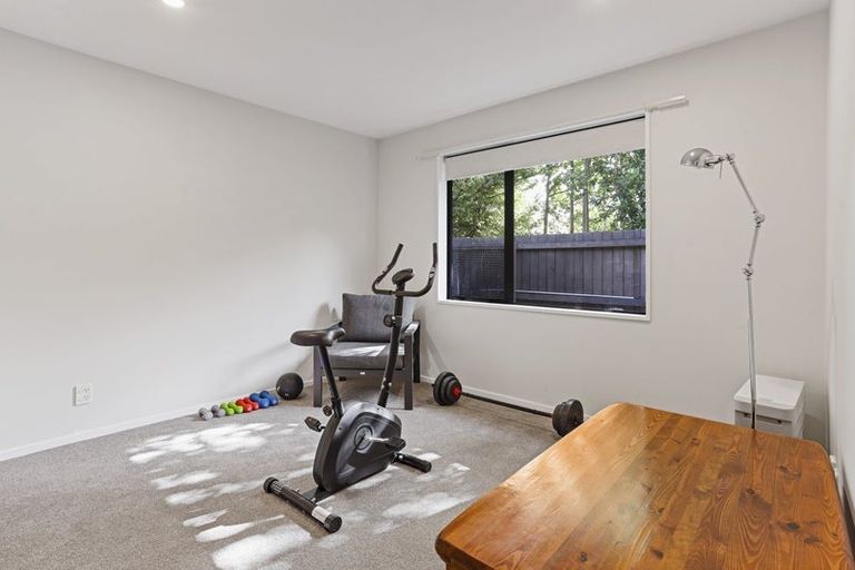 Photo of property in 40 Panckhurst Drive, Woodend, 7610