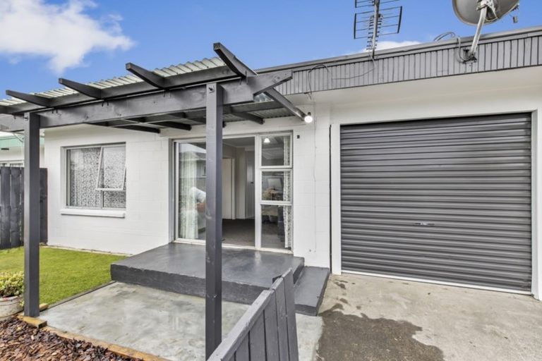 Photo of property in 4/9 Vine Street, Mangere East, Auckland, 2024