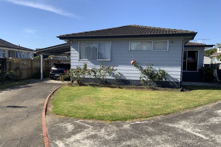 Photo of property in 12 Adel Place, Weymouth, Auckland, 2103