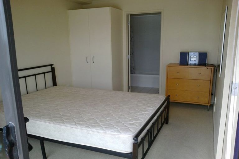 Photo of property in The Rennaissance, 5j/18 Ronwood Avenue, Manukau, Auckland, 2104