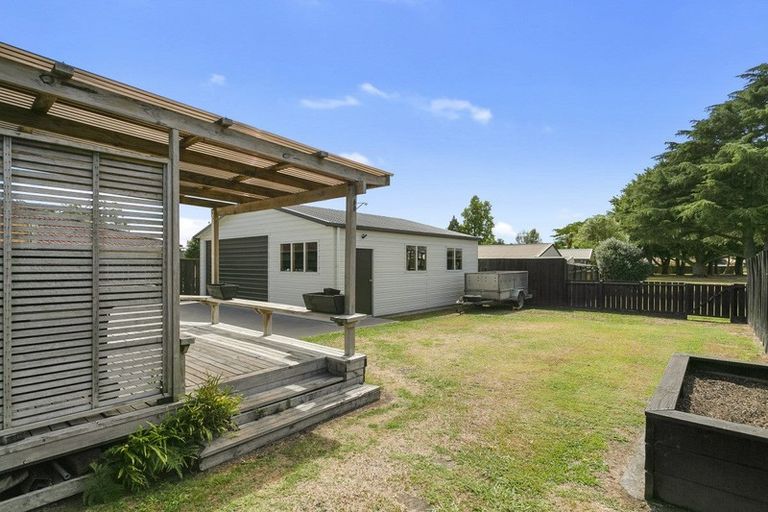 Photo of property in 16 Sheridan Crescent, Leamington, Cambridge, 3432