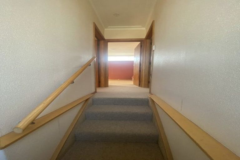 Photo of property in 107 Macandrew Road, South Dunedin, Dunedin, 9012