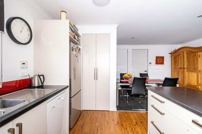 Photo of property in 221a Talbot Street, Geraldine, 7930