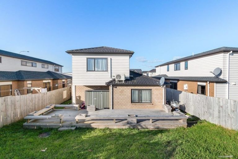 Photo of property in 244b Porchester Road, Takanini, 2112