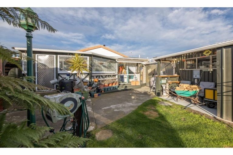 Photo of property in 16 Washbournes Road, Wigram, Christchurch, 8042