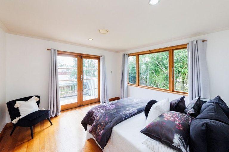 Photo of property in 15 Salisbury Avenue, Terrace End, Palmerston North, 4410