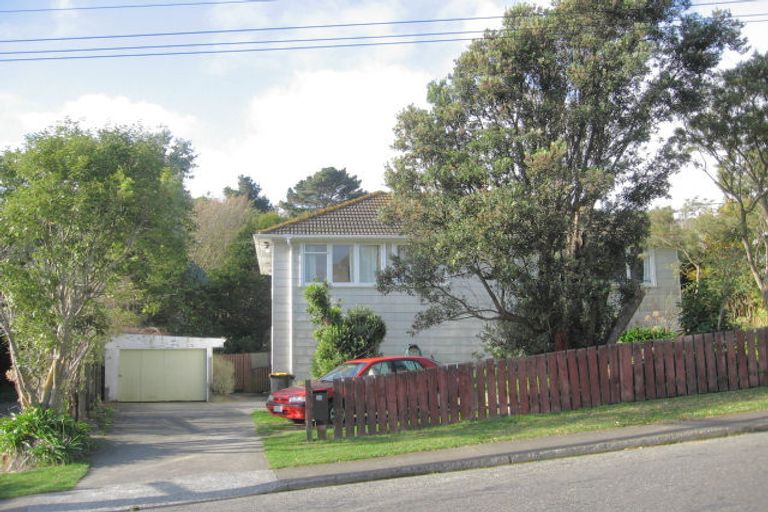 Photo of property in 54 Chaffey Crescent, Titahi Bay, Porirua, 5022