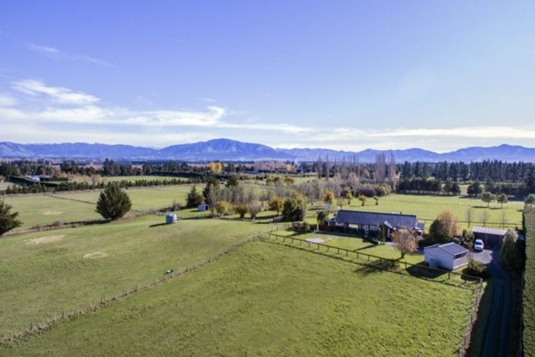 Photo of property in 556 Barkers Road, Loburn, Rangiora, 7472