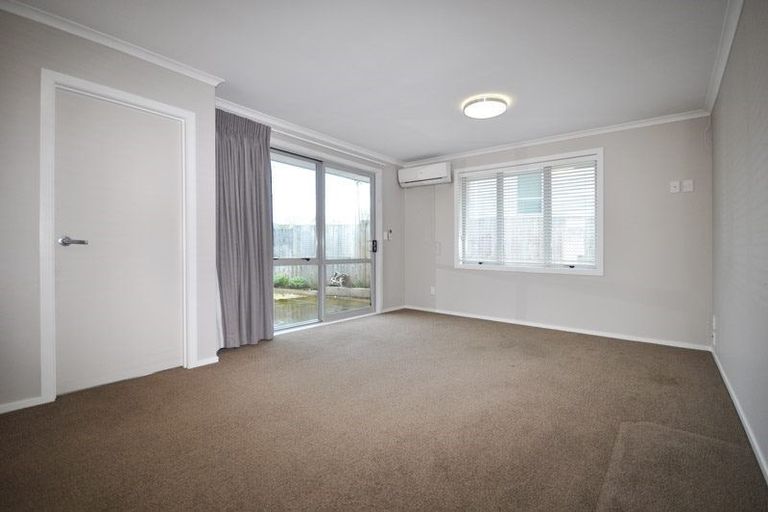 Photo of property in 1/27 Jones Crescent, Melville, Hamilton, 3206