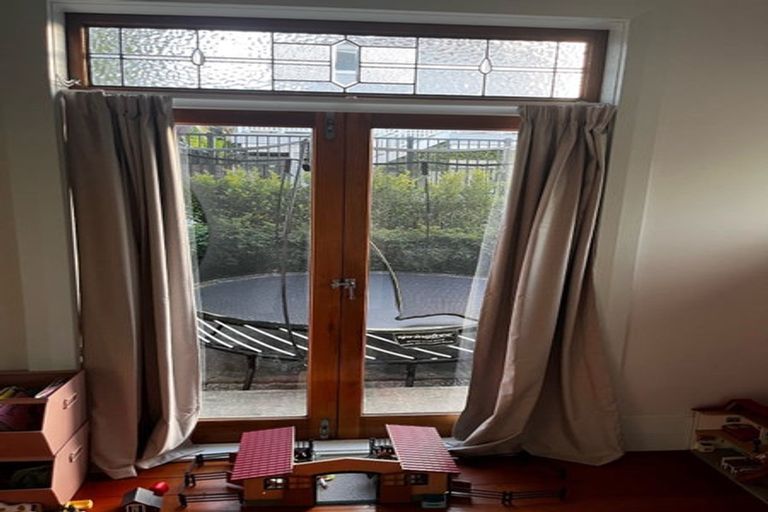 Photo of property in 3 Awanui Street, Birkenhead, Auckland, 0626