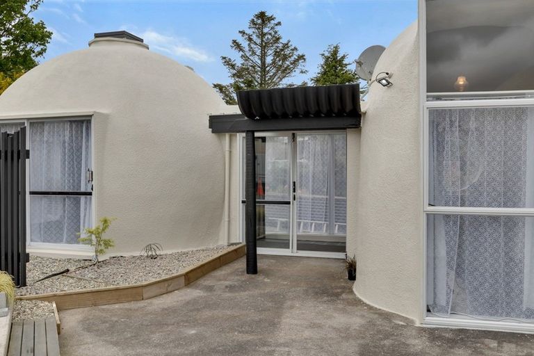 Photo of property in 17 Chartwell Drive, Eltham, 4322