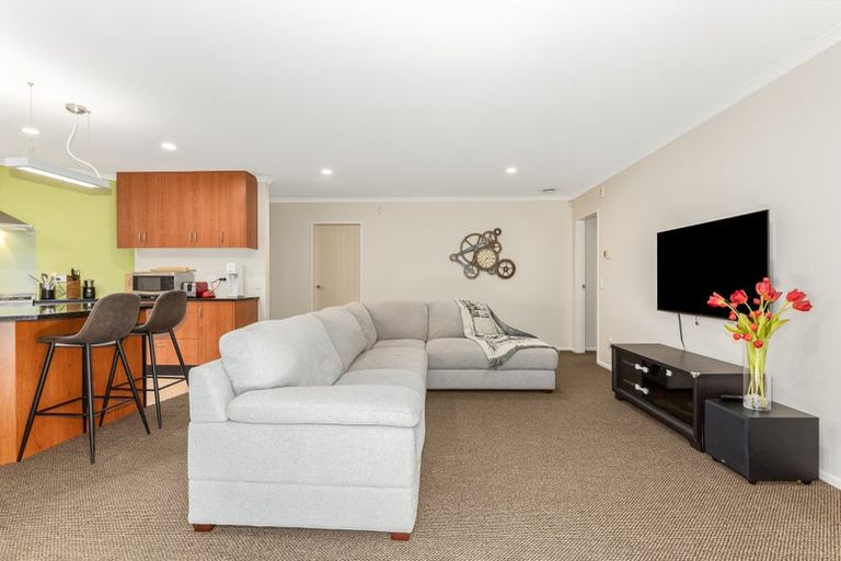 Photo of property in 60 Nelson Avenue, Aotea, Porirua, 5024