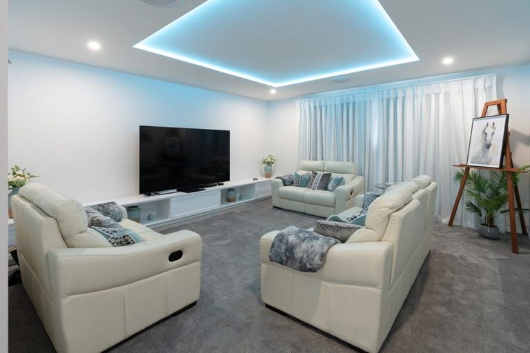 Photo of property in 87 Rutherford Drive, Waikanae Beach, Waikanae, 5036