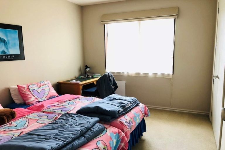 Photo of property in 11 Whiteways Drive, Dairy Flat, Albany, 0792